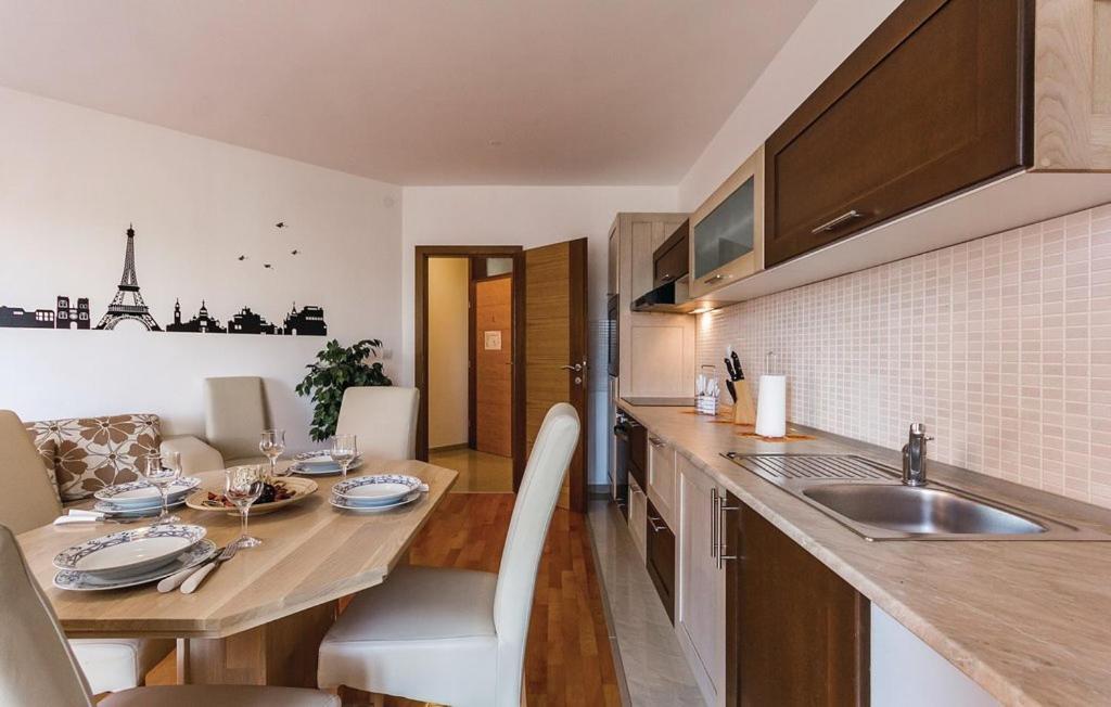 פרמנטורה Apartments - Villa Oliva מראה חיצוני תמונה