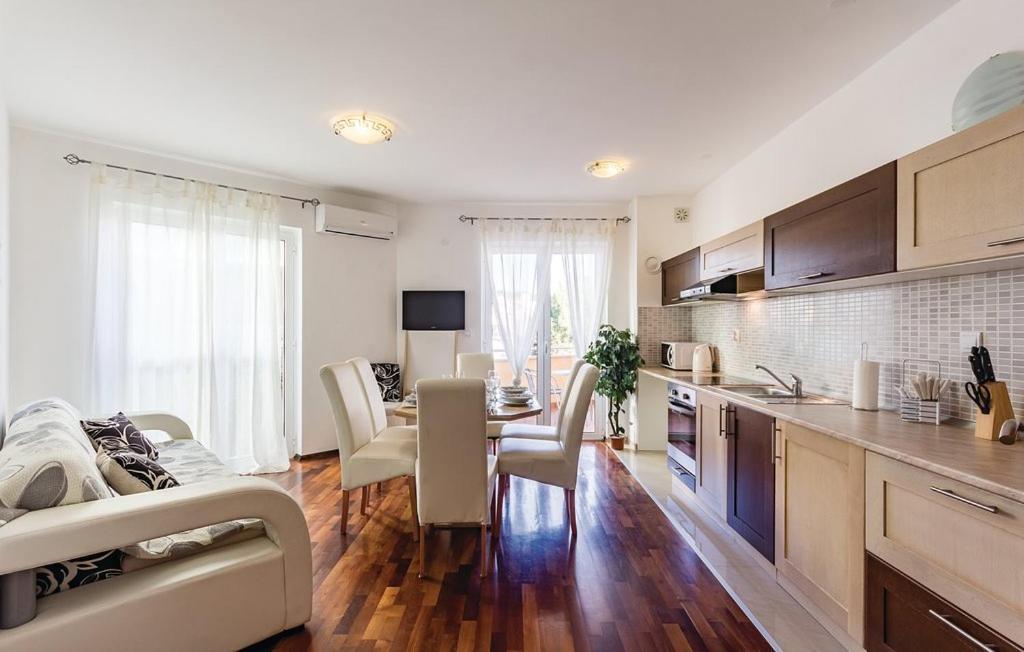 פרמנטורה Apartments - Villa Oliva מראה חיצוני תמונה